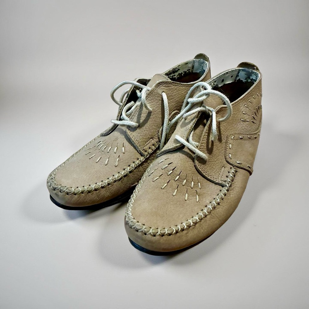 Hush Puppies Beige Leather Embroidered Chukka Boots